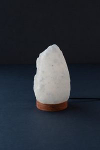 ROCK SALT WHITE LAMP WITH WOOD + ELECTRIC
