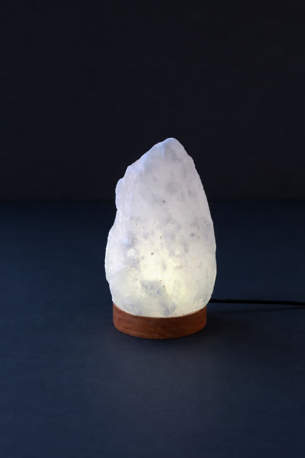 ROCK SALT WHITE LAMP WITH WOOD + ELECTRIC