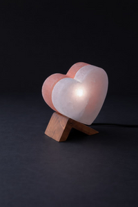 ROCK SALT PINK / WHITE LED LAMP TWIN HEART WITH WOOD + LED & USB CABLE