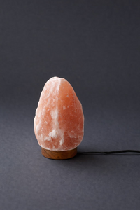 ROCK SALT PINK LAMP WITH WOOD + ELECTRIC