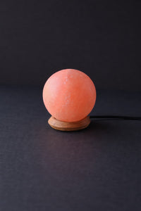 ROCK SALT PINK LED LAMP BALL WITH WOOD + LED & USB CABLE
