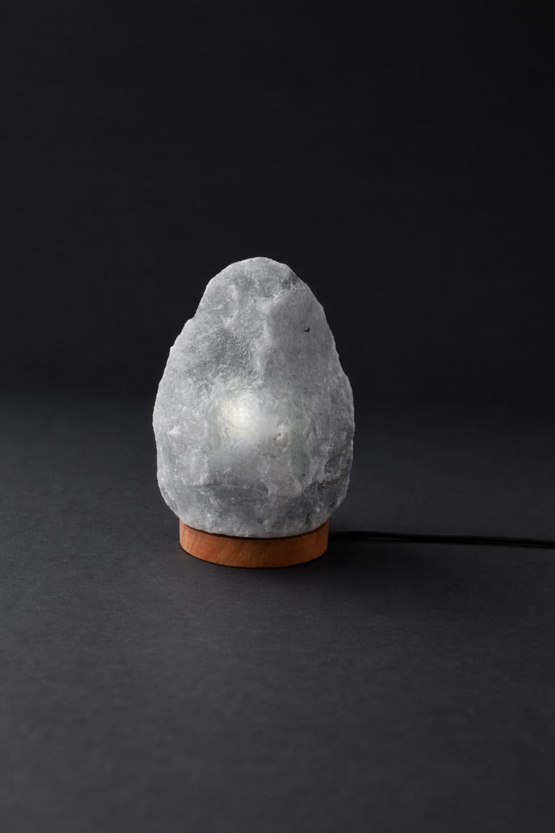 ROCK SALT BLACK LED LAMP WITH WOOD + LED & USB CABLE