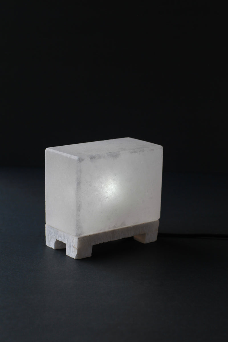 ROCK SALT WHITE TILE LAMP WITH MARBLE STAND 3.5